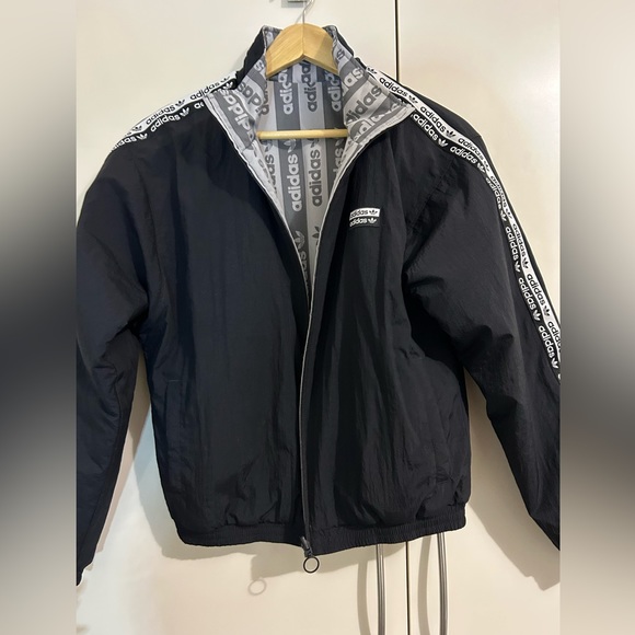 Authentic Adidas Black Jacket Reversible Bomber - Picture 3 of 7
